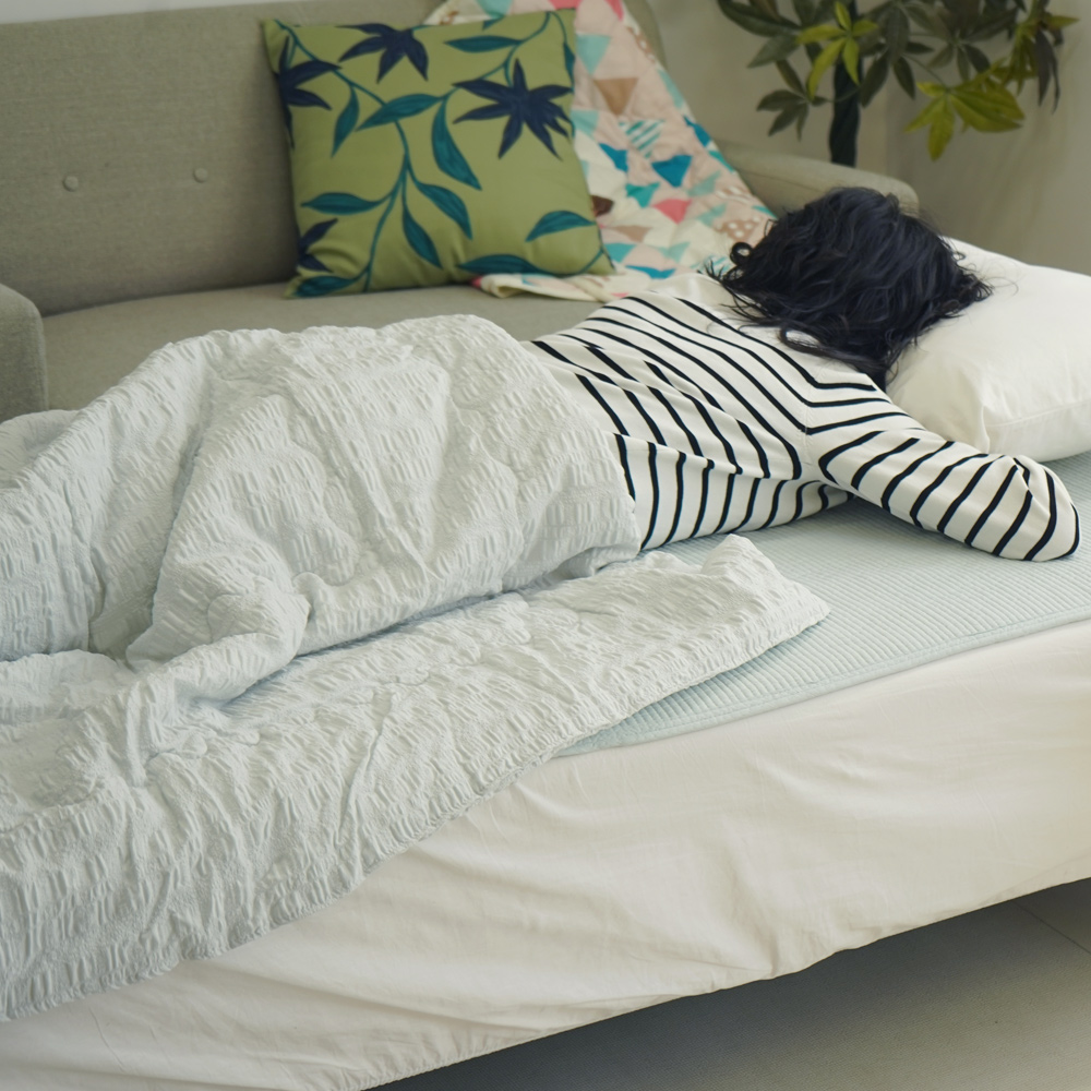 くしゅくしゅおなか肌ふとん 100×140cm ハーフケット イメージ画像